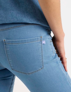 Jeans maternidad campana One To Nine corte cintura