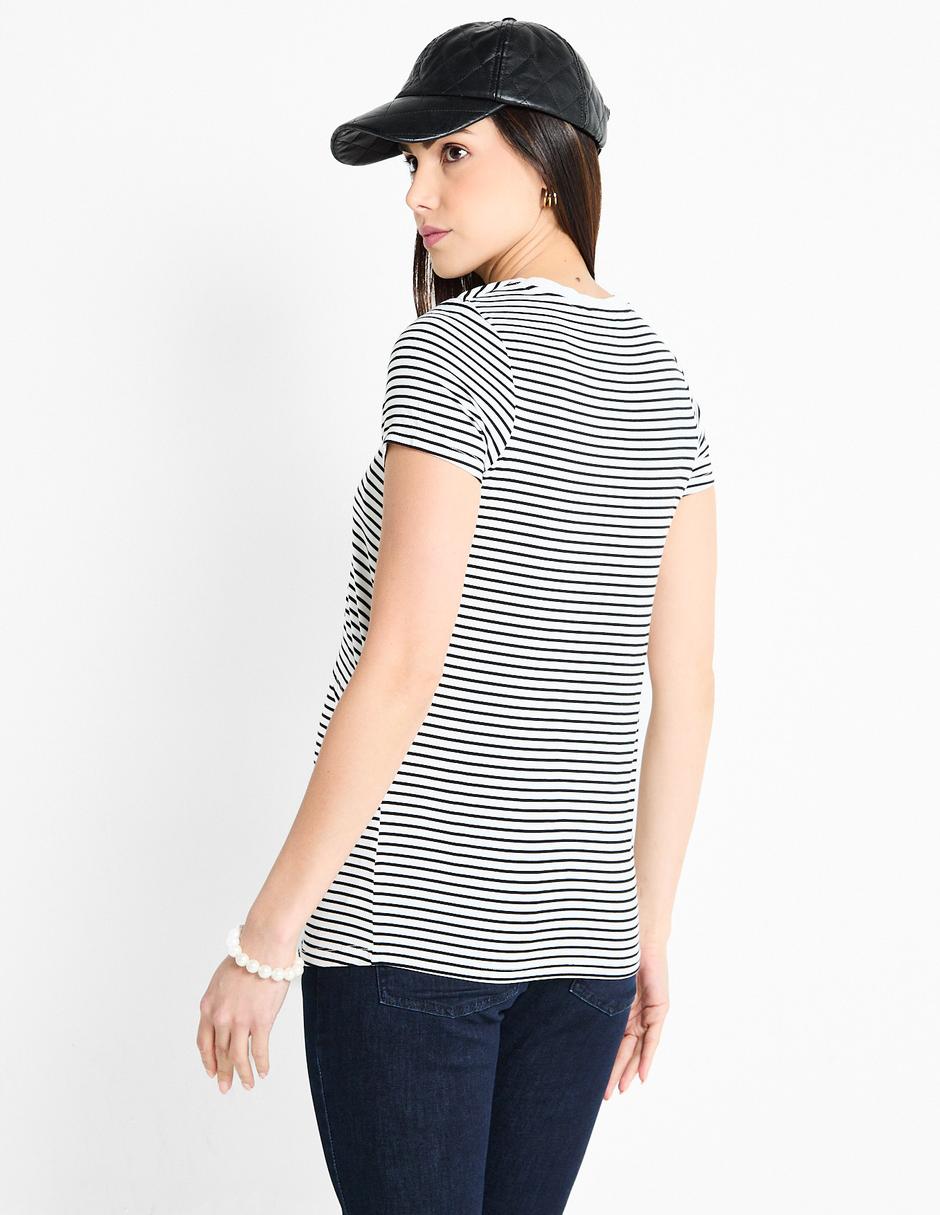 Playera maternidad manga corta cuello redondo 2