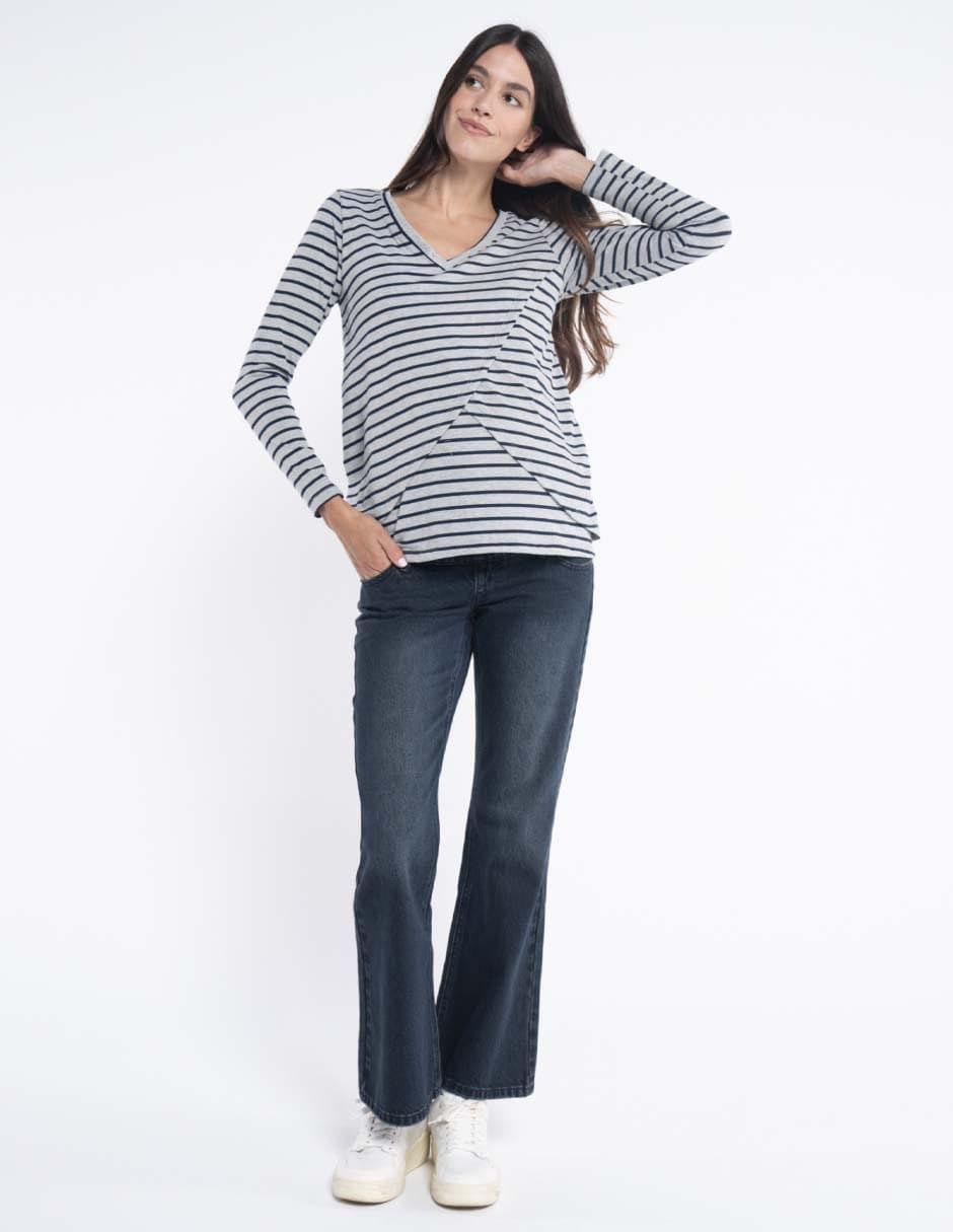 Playera maternidad manga larga cuello v