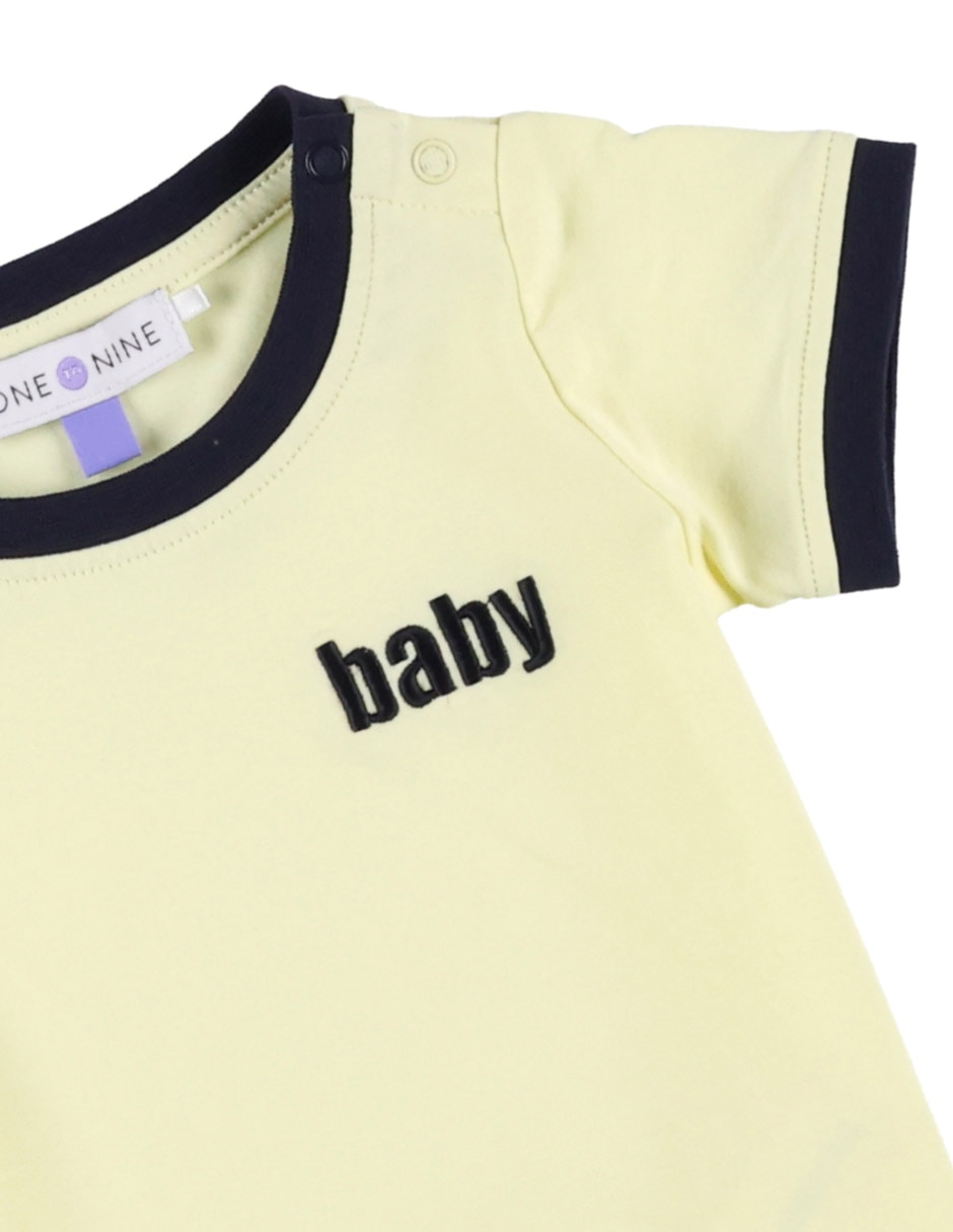 Playera maternidad manga corta cuello redondo 10