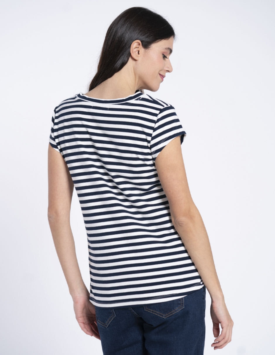 Playera maternidad manga corta cuello v 4