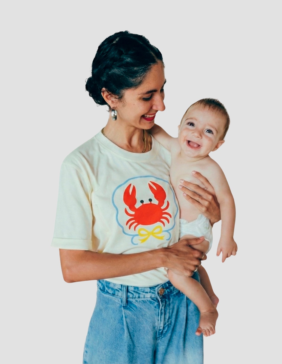 Playera maternidad manga corta cuello redondo 2