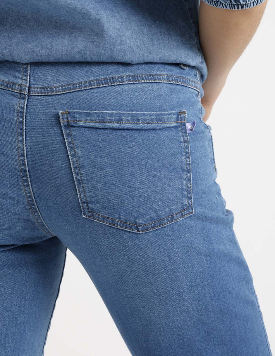 Jeans maternidad slim corte cintura alta 5
